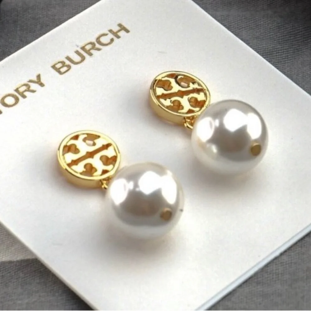 🔥🔥🔥Tory Burch Authentic Earrings At Awesome Prices To Buy Now & Save Price Firm